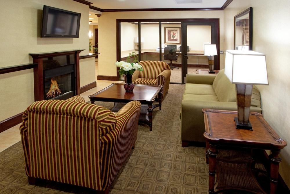 Holiday Inn Express Hotel & Suites Tappahannock By Ihg Eksteriør billede