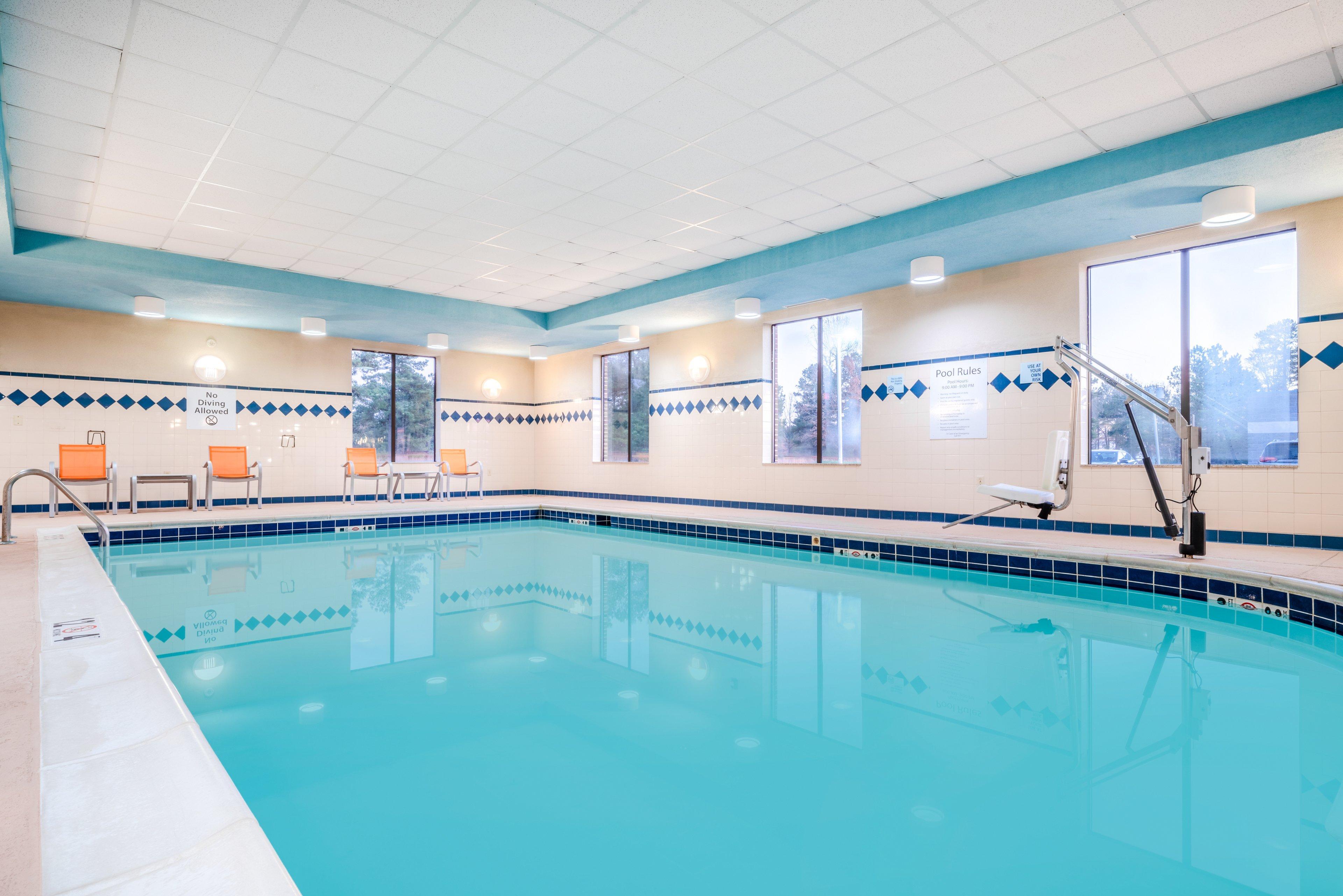 Holiday Inn Express Hotel & Suites Tappahannock By Ihg Eksteriør billede