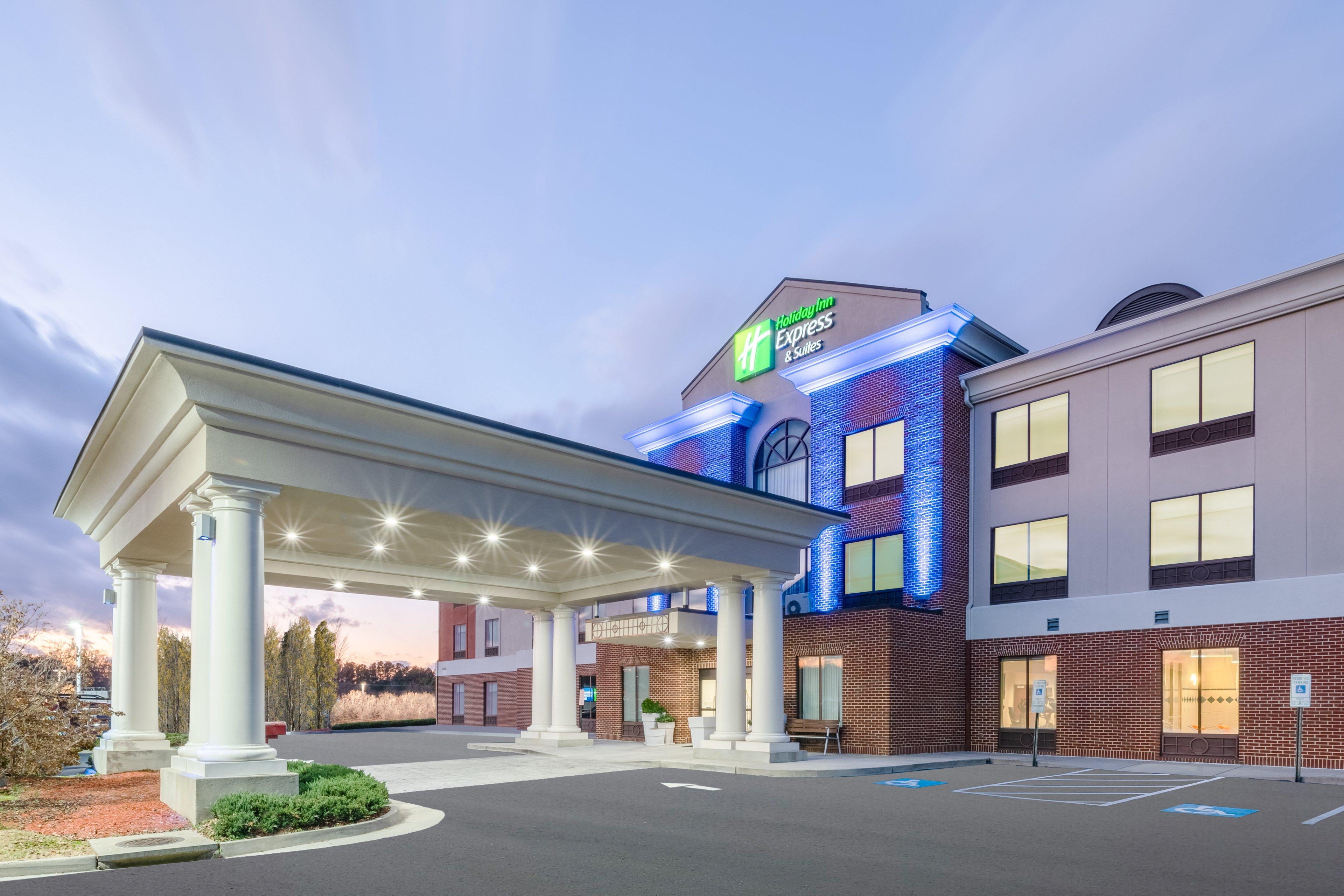 Holiday Inn Express Hotel & Suites Tappahannock By Ihg Eksteriør billede